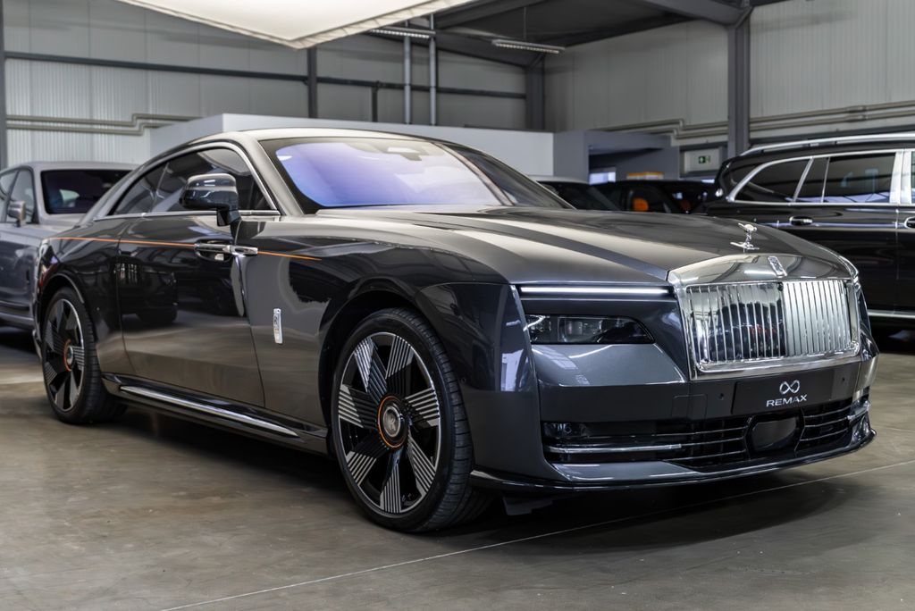 Rolls-Royce Spectre 2024