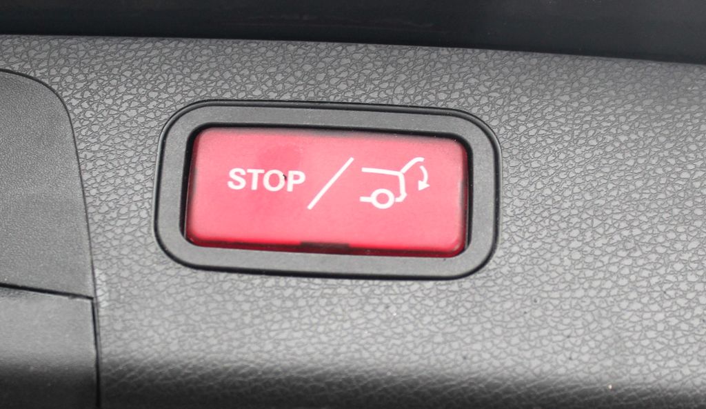 Mercedes-Benz E 300 2021