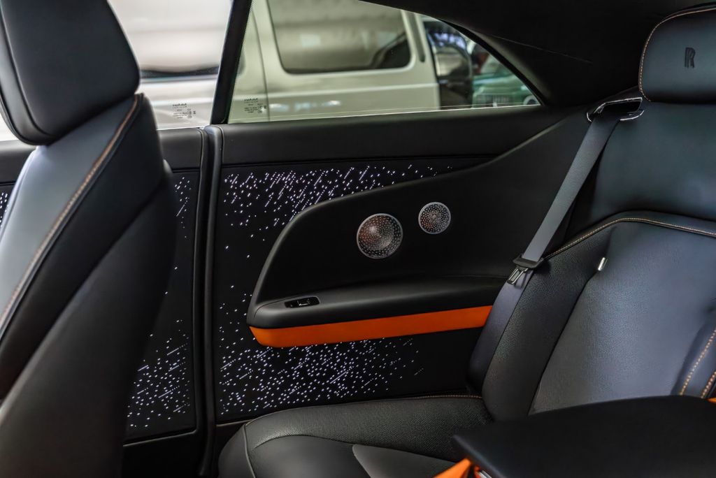 Rolls-Royce Spectre 2024