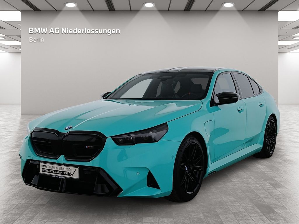 BMW M5 2025