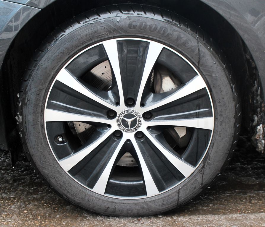 Mercedes-Benz E 300 2021