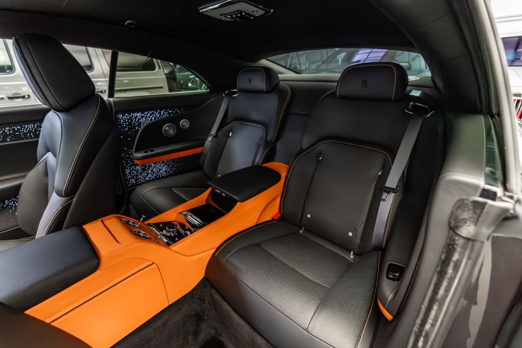 Rolls-Royce Spectre 2024