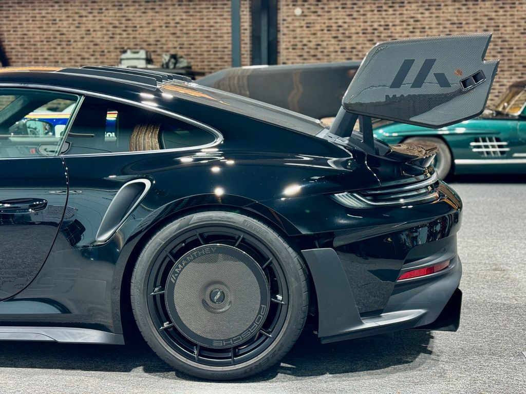 Porsche 992 2025