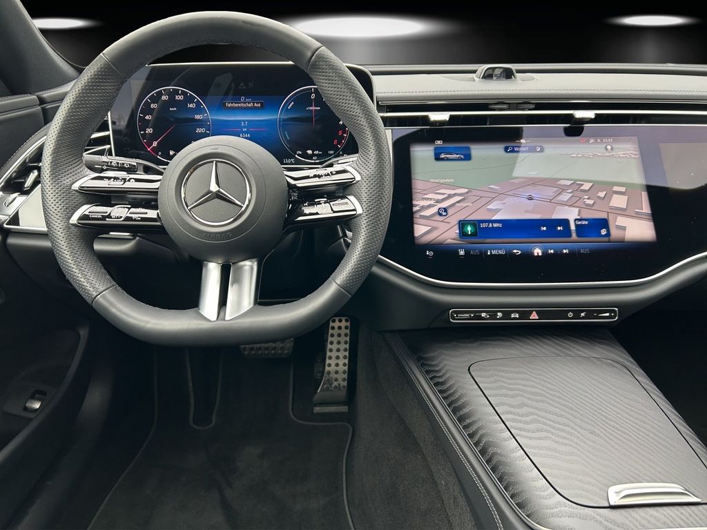 Mercedes-Benz E 300 2023