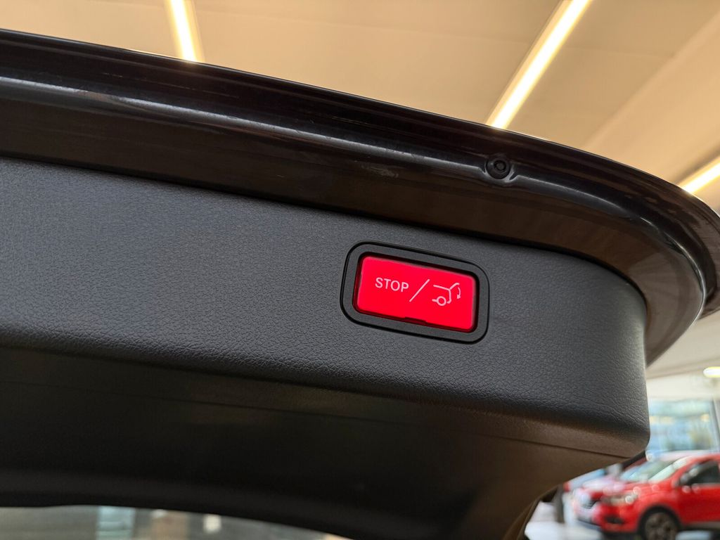 Mercedes-Benz C 300 2025