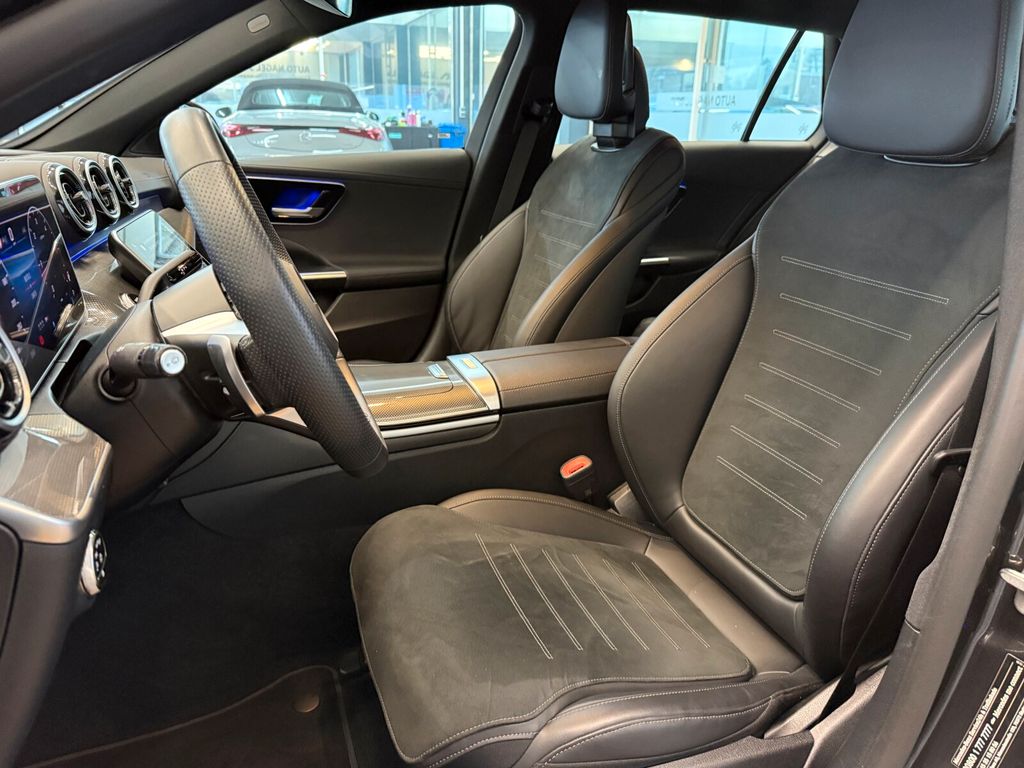 Mercedes-Benz C 300 2025