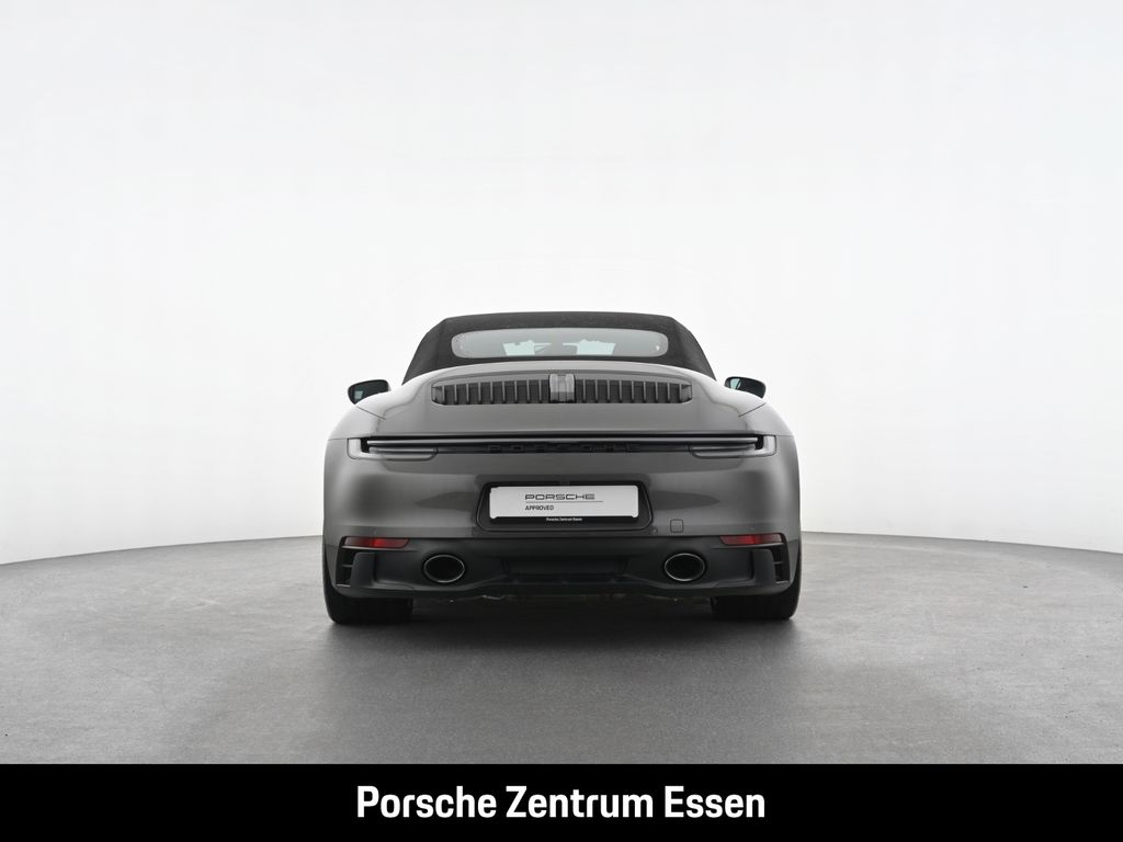 Porsche 992 2022