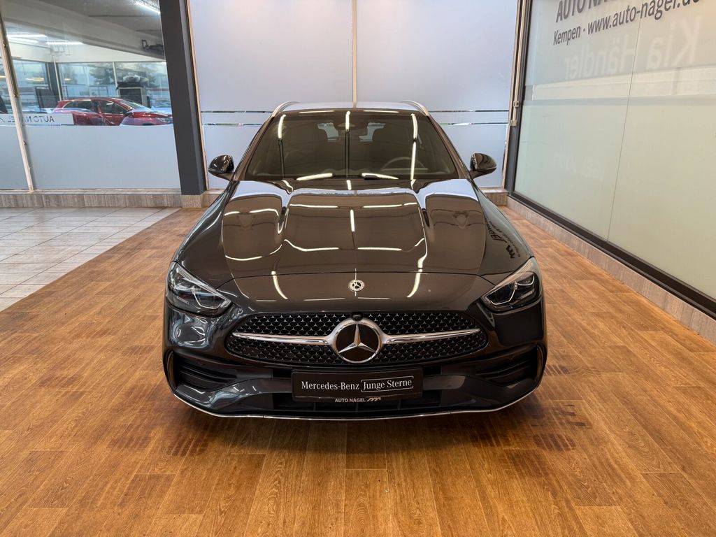 Mercedes-Benz C 300 2025