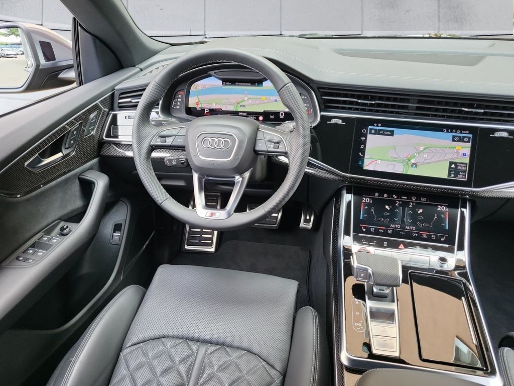 Audi SQ8 2023