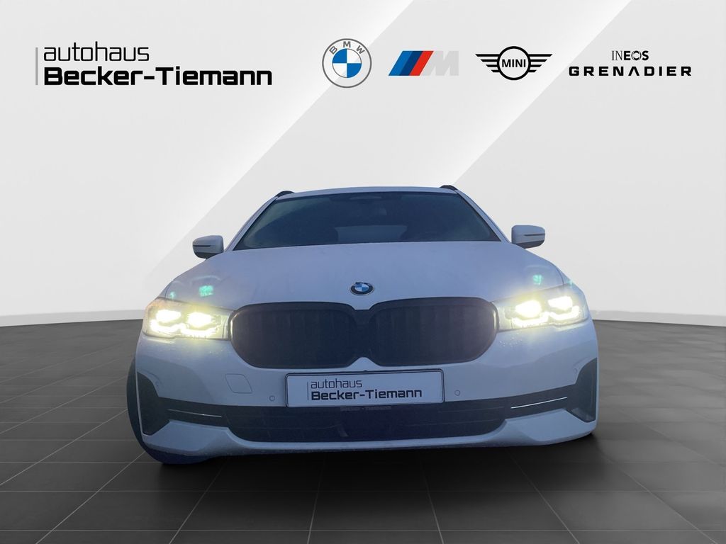 BMW 520 2022