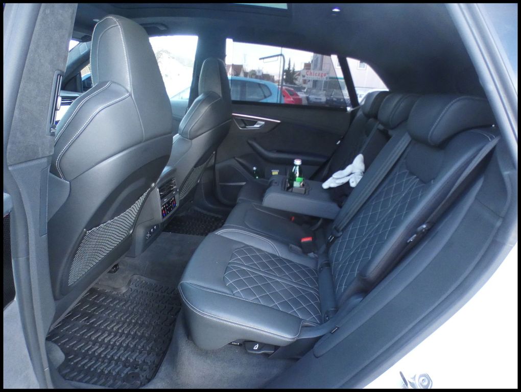 Audi SQ8 2019