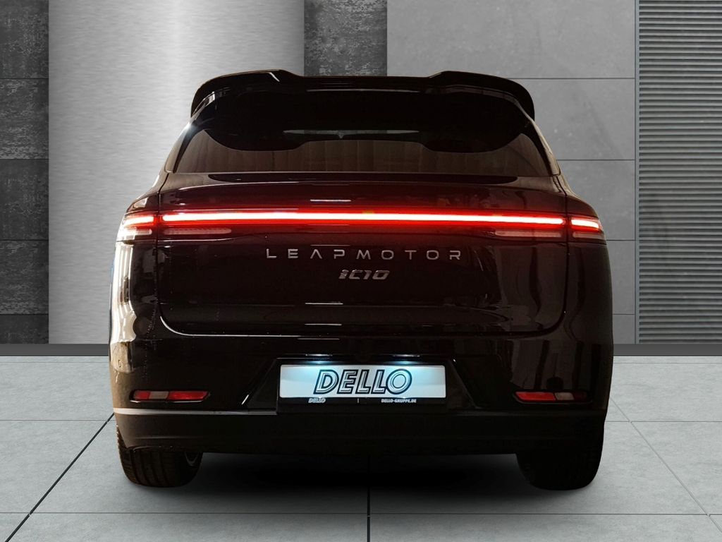 Leapmotor C10