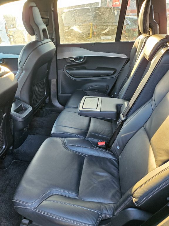 Volvo XC90 2021