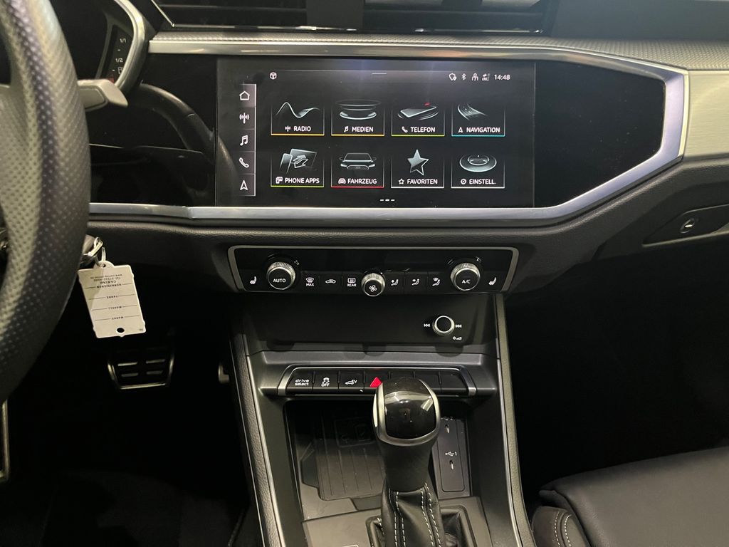 Audi Q3 2021