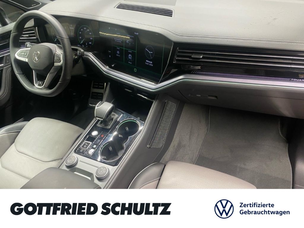Volkswagen Touareg 2025