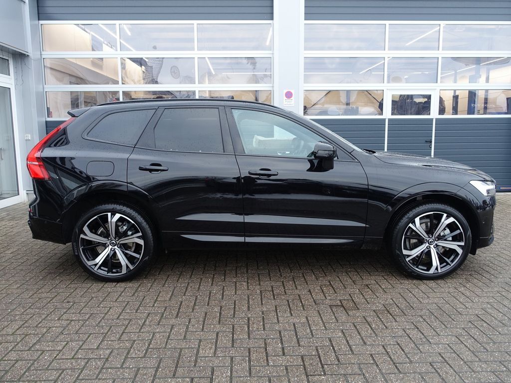 Volvo XC60 2025