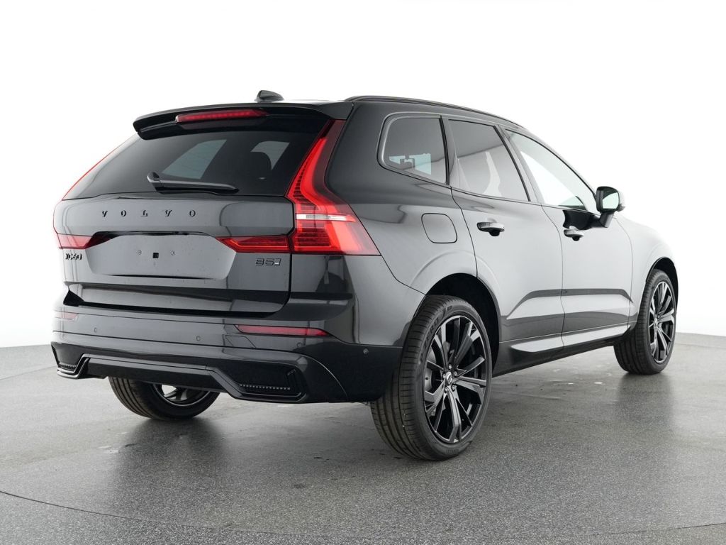 Volvo XC60 2025