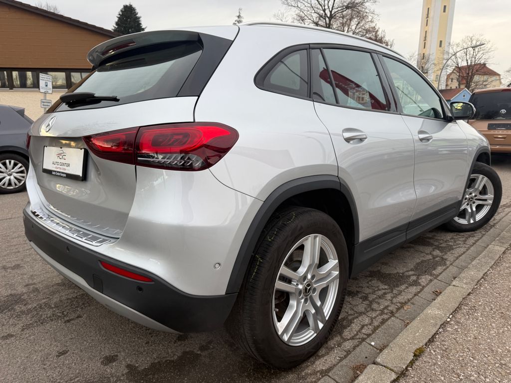 Mercedes-Benz GLA 220 2021