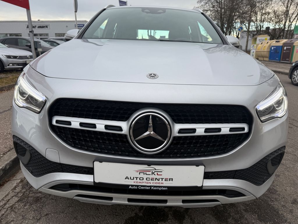 Mercedes-Benz GLA 220 2021