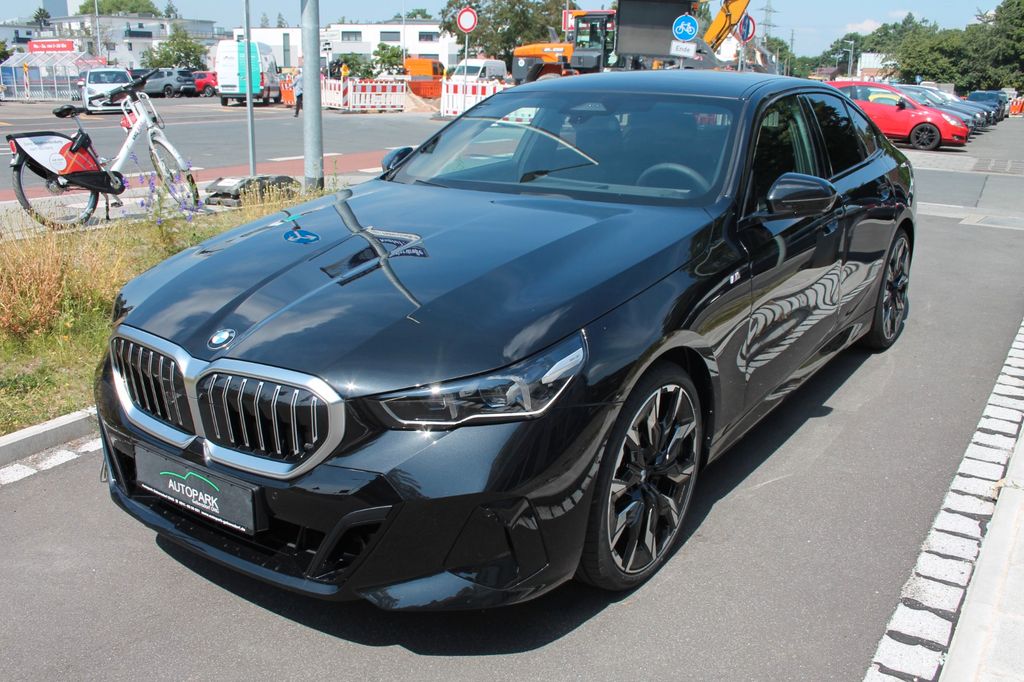 BMW 520 2024
