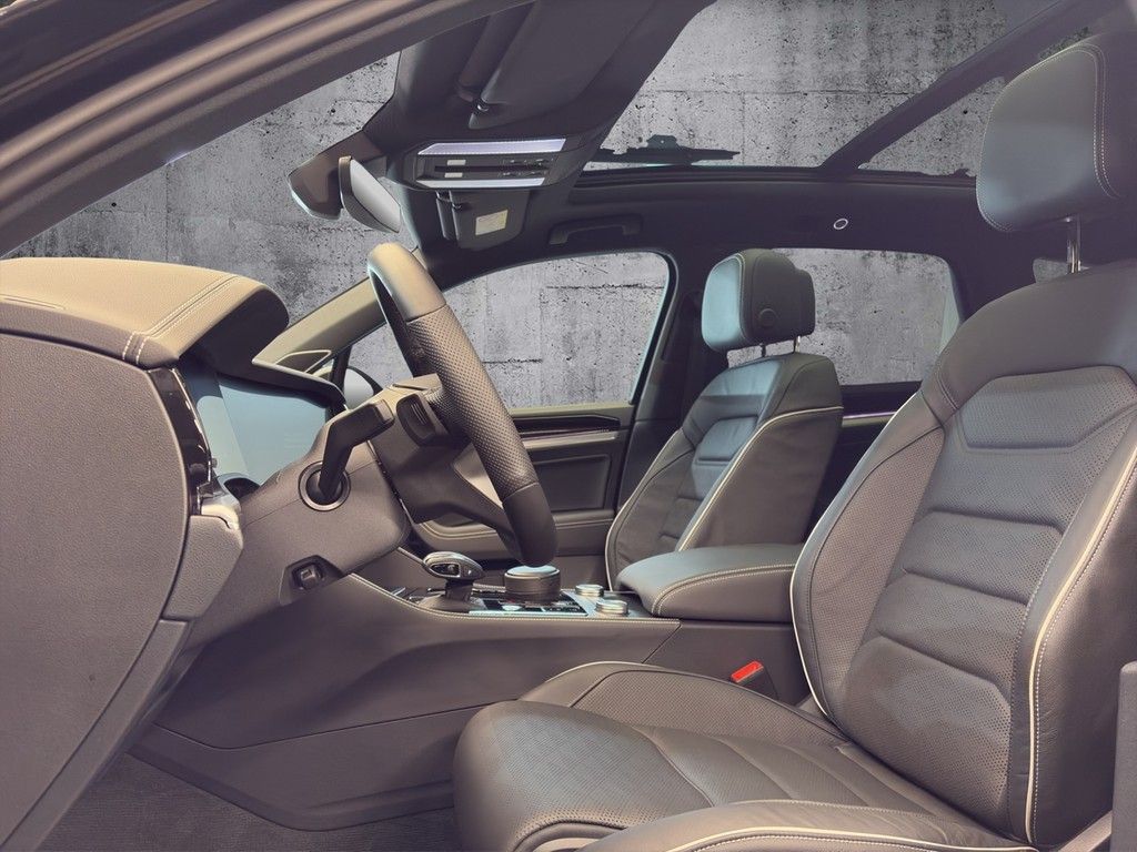 Volkswagen Touareg 2025