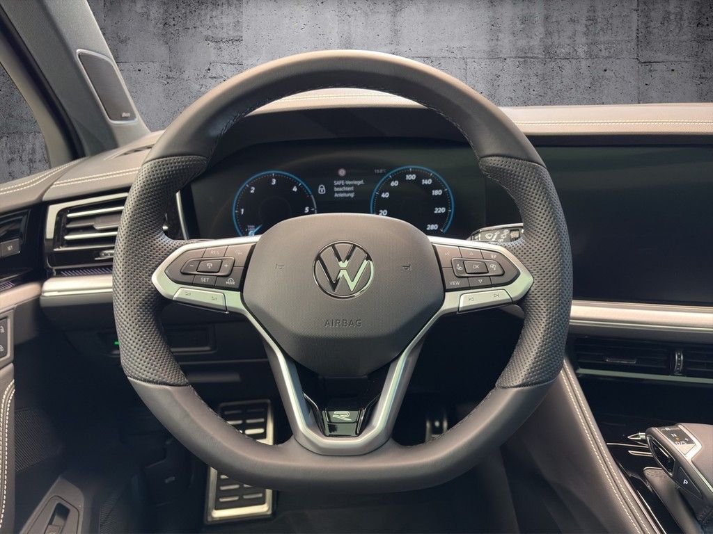 Volkswagen Touareg 2025