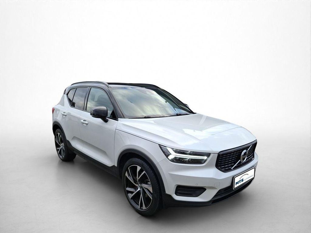 Volvo XC40 2021