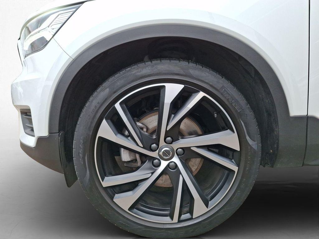 Volvo XC40 2021
