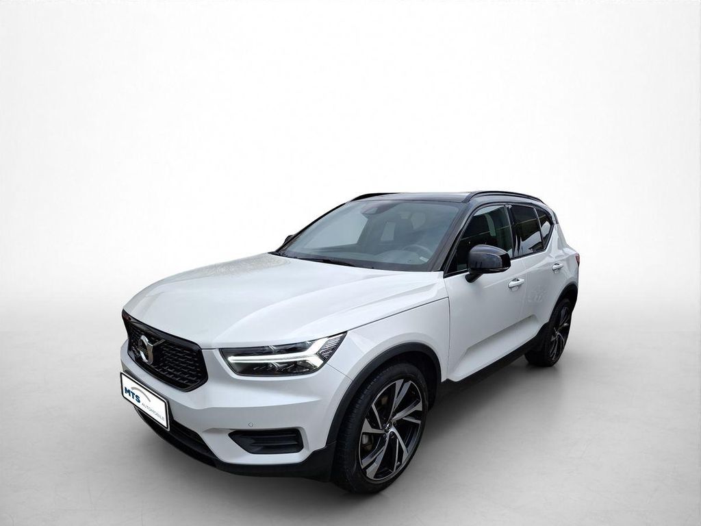 Volvo XC40 2021
