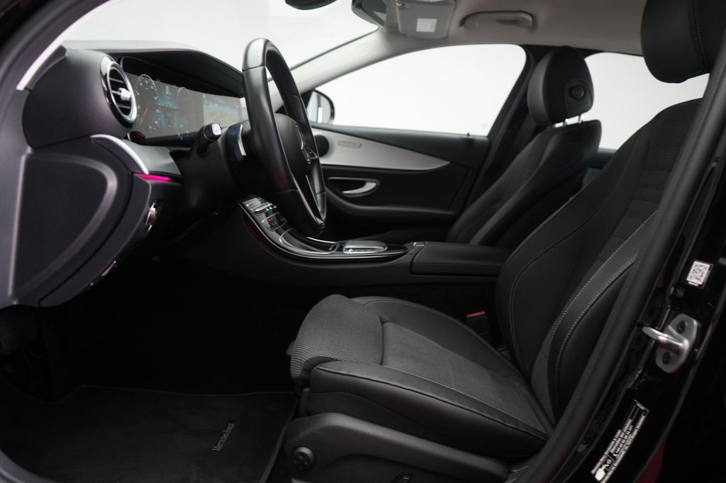 Mercedes-Benz E 300 2022