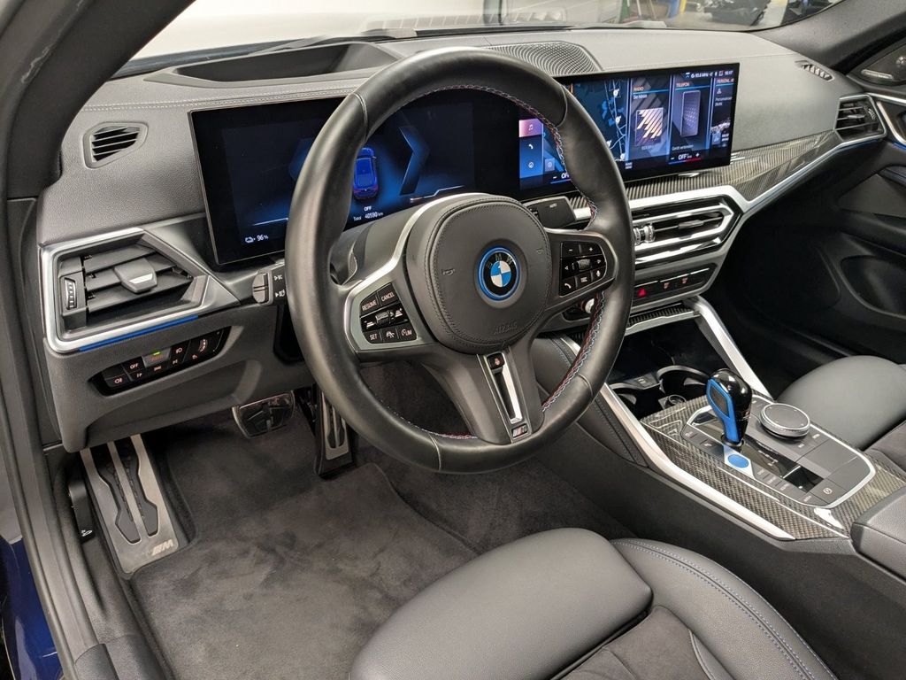 BMW i4 2023