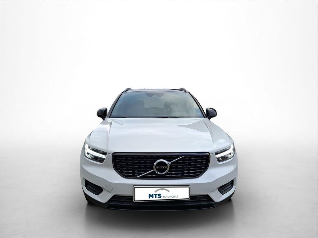 Volvo XC40 2021