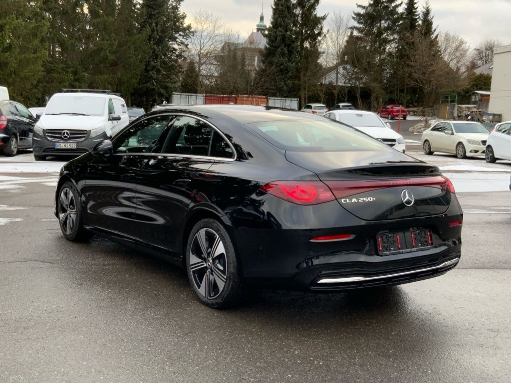 Mercedes-Benz CLA 250 2025