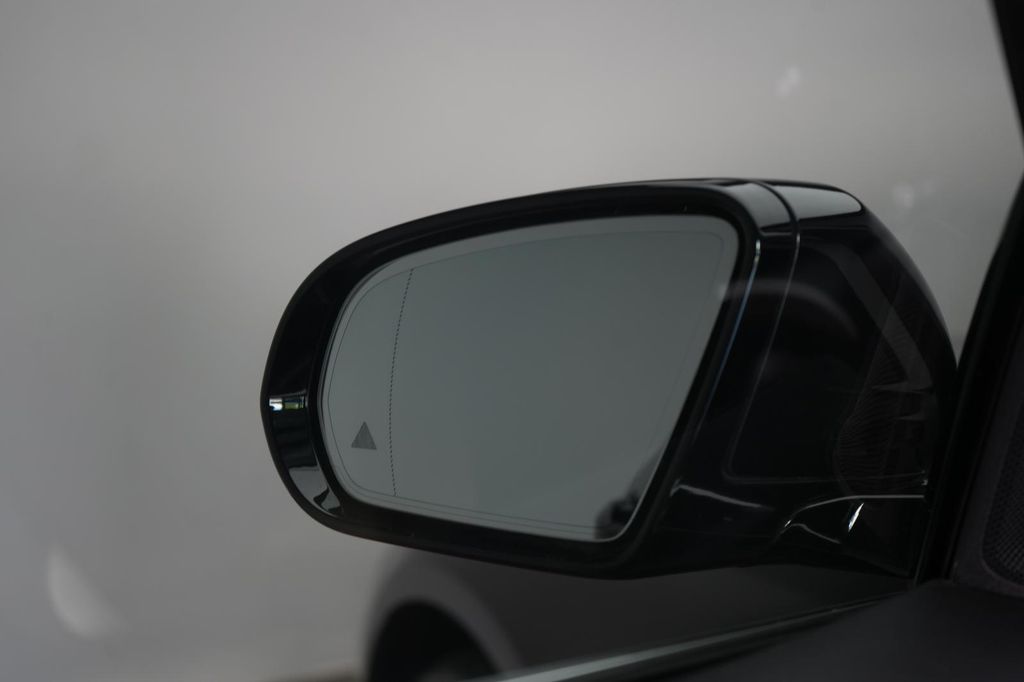 Mercedes-Benz E 300 2022