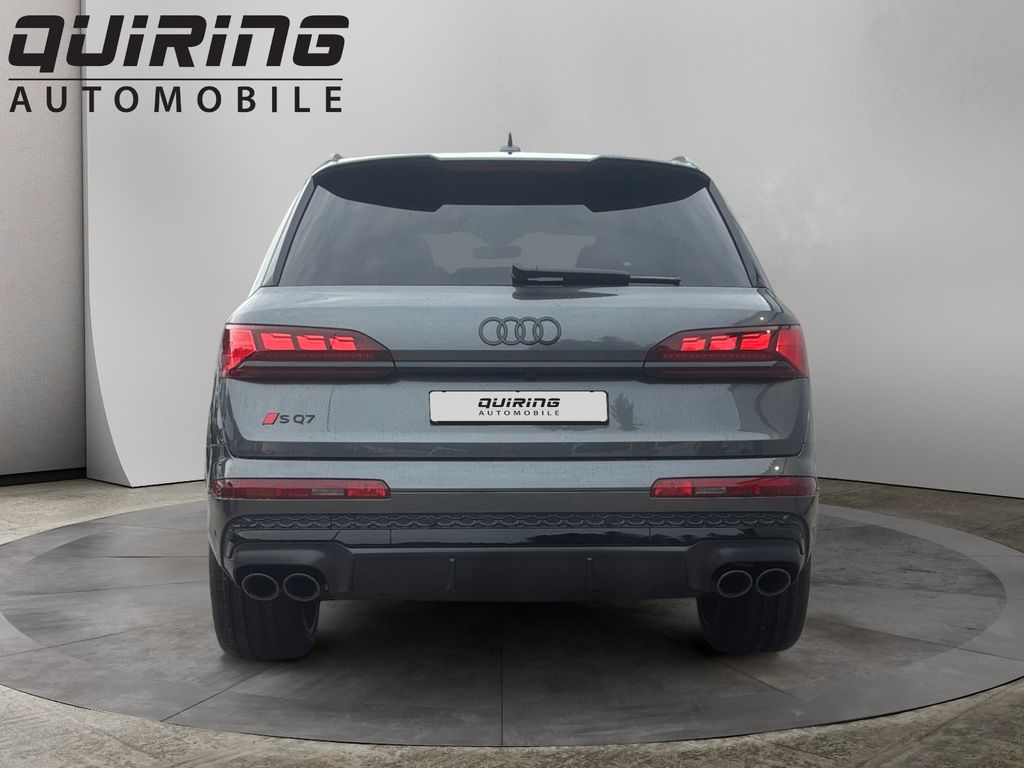 Audi SQ7 2025