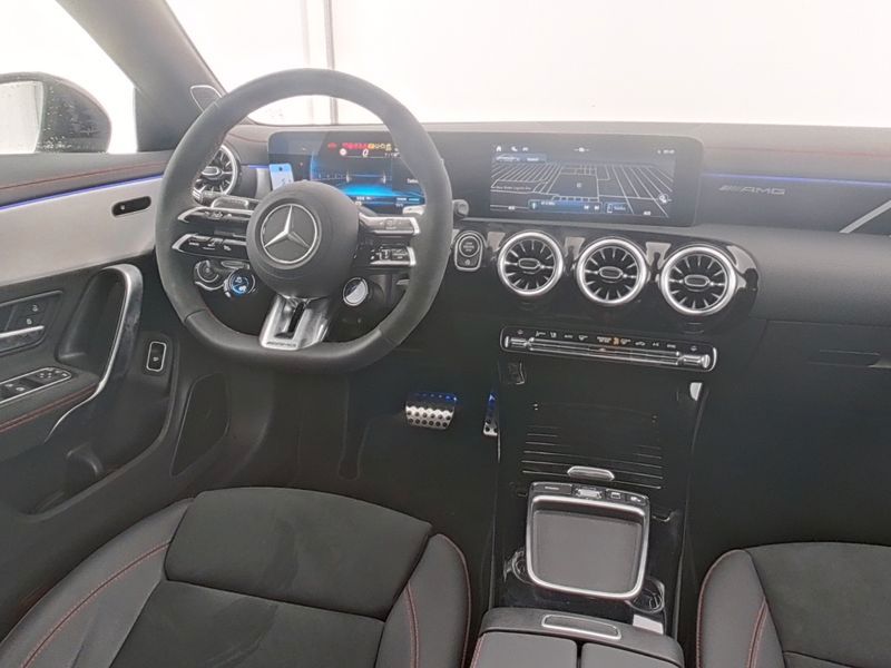 Mercedes-Benz CLA 35 AMG 2024