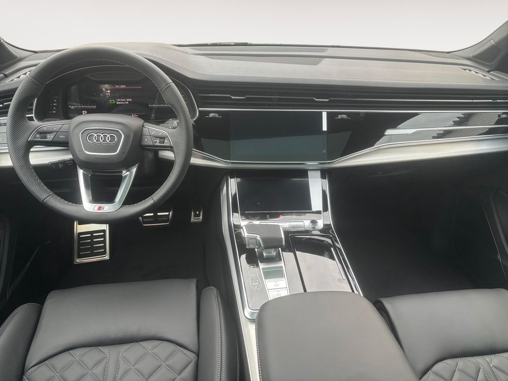 Audi SQ7 2025