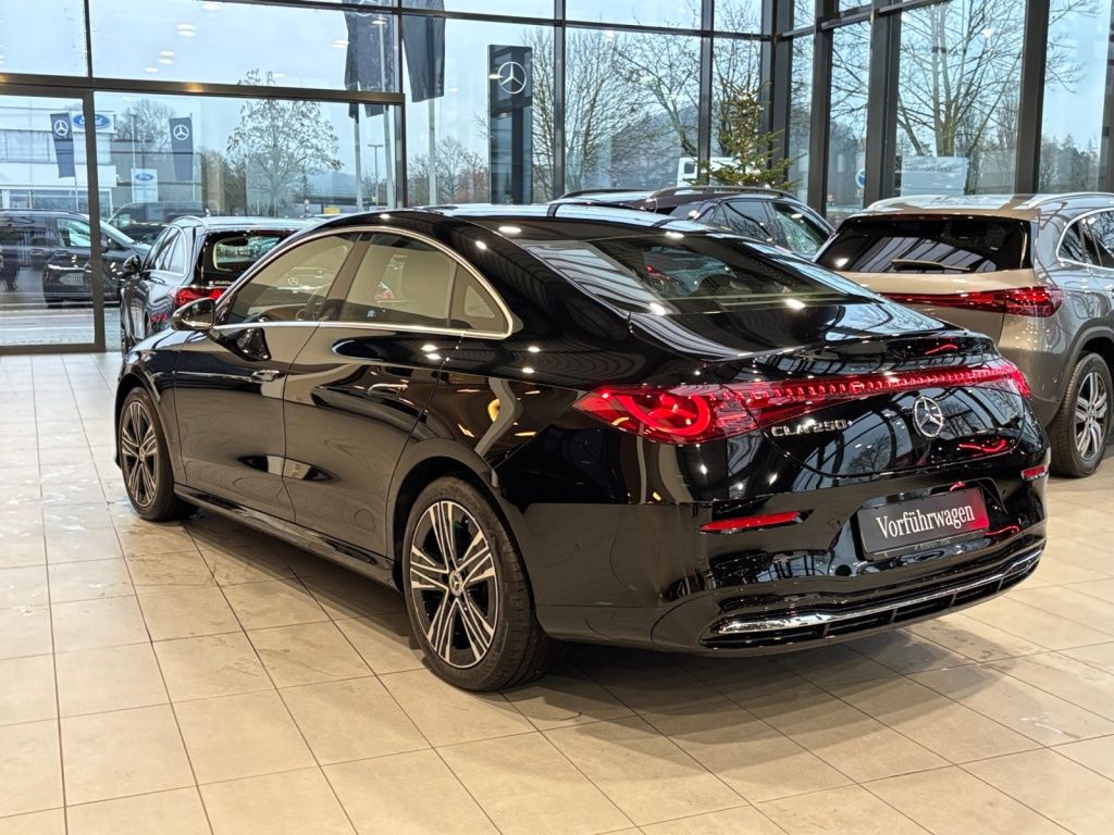 Mercedes-Benz CLA 250 2025