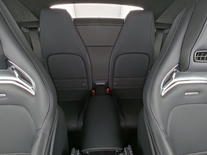 Mercedes-Benz SL 63 AMG 2023