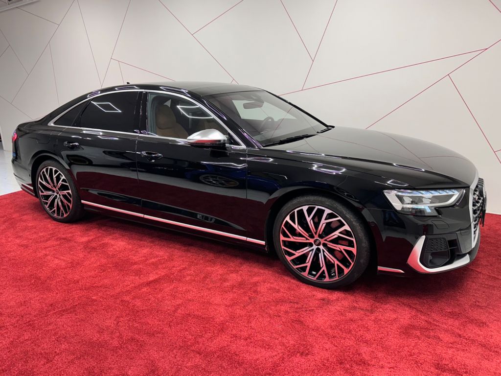 Audi S8 2022