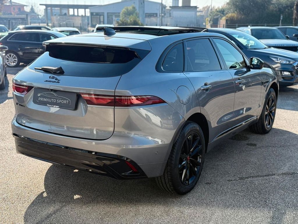 Jaguar F-Pace 2022