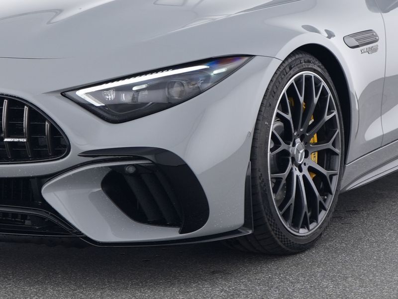 Mercedes-Benz SL 63 AMG 2023