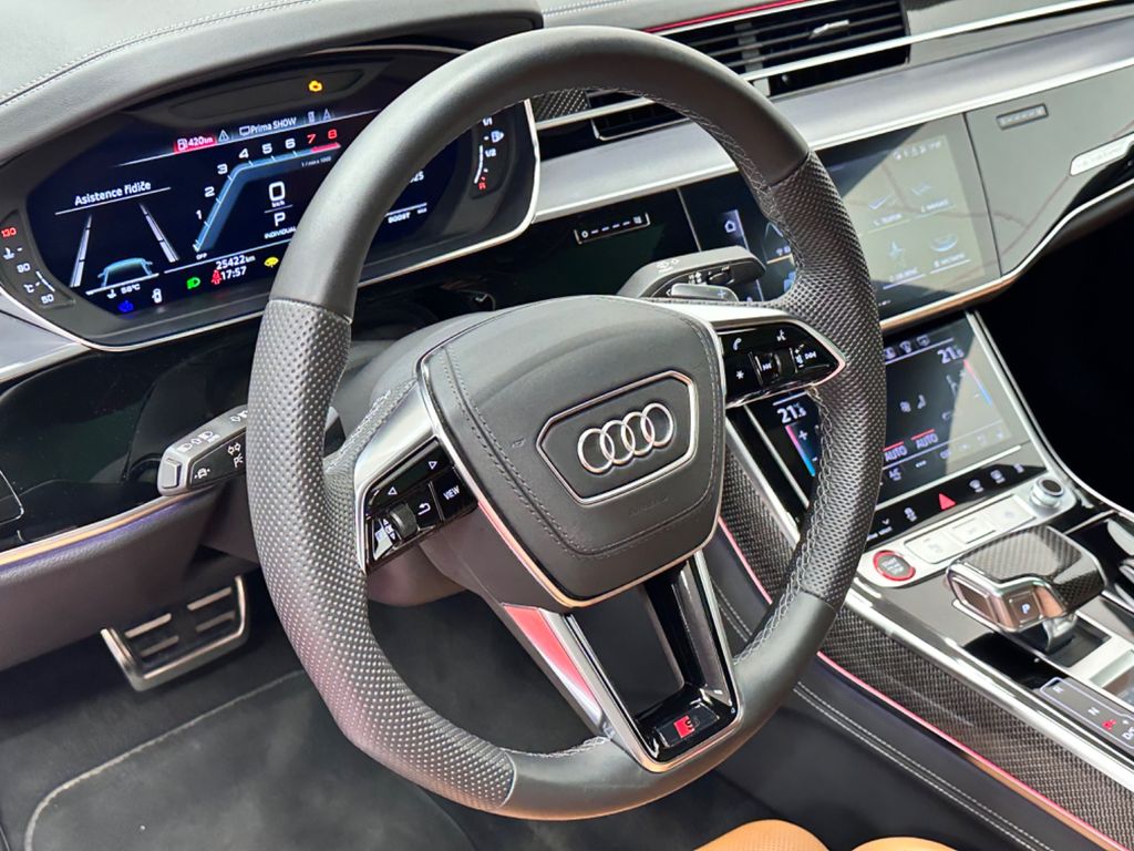 Audi S8 2022