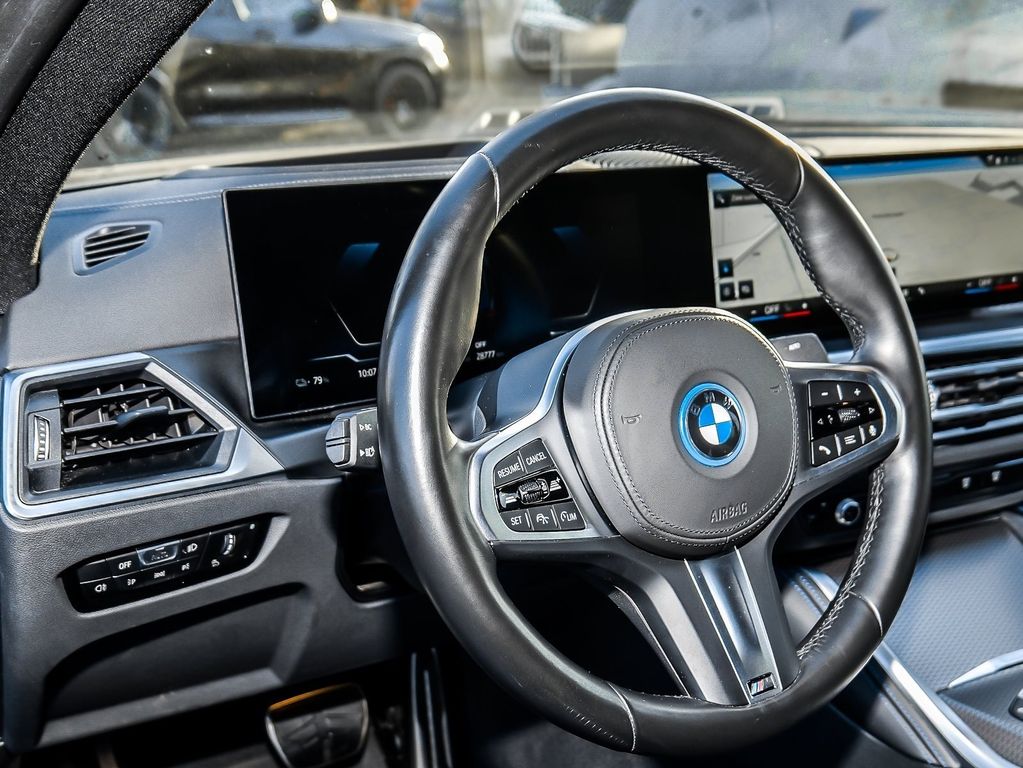 BMW i4 2023