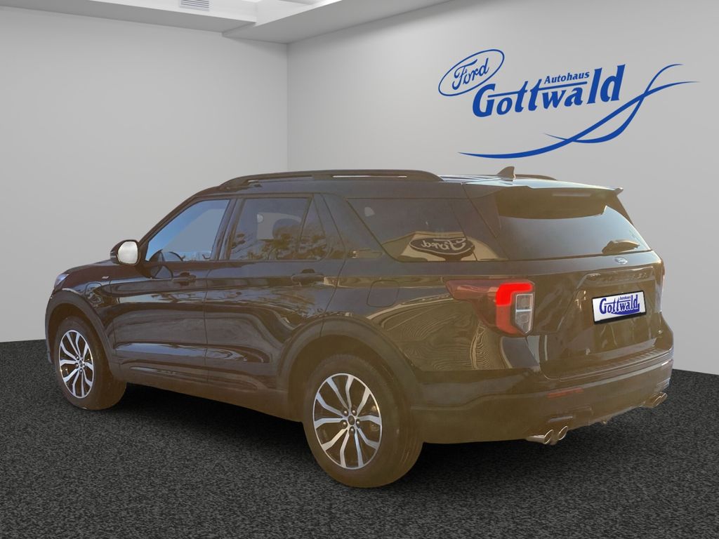 Ford Explorer 2024