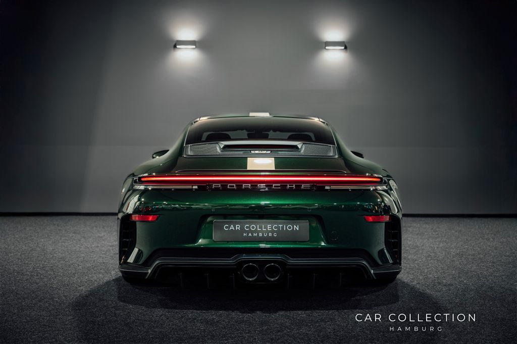 Porsche 992 2025