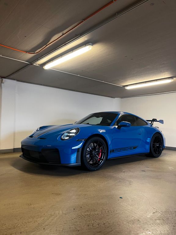Porsche 992