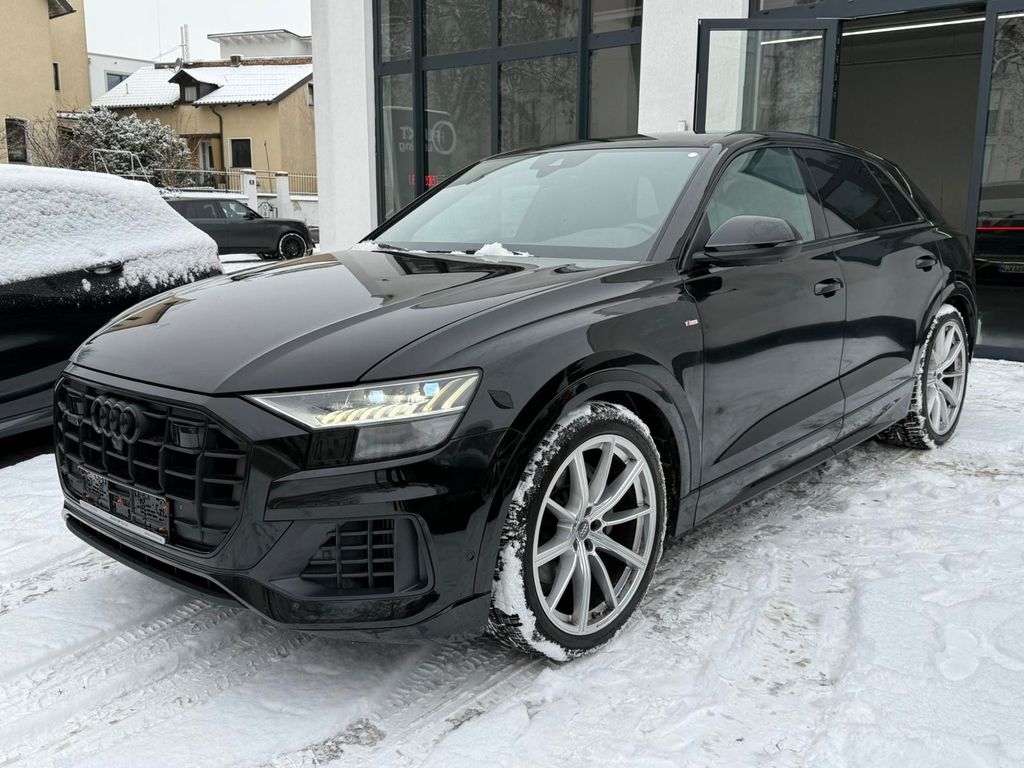 Audi Q8 2022