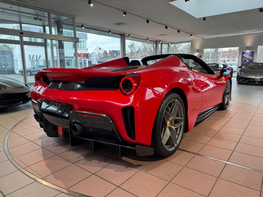 Ferrari 488 Pista 2020