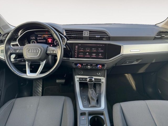 Audi Q3 2021
